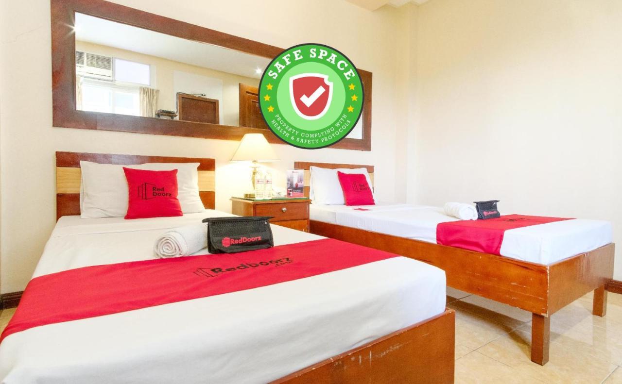 Reddoorz Near Camp Montelibano Hotel Bacolod Exterior photo