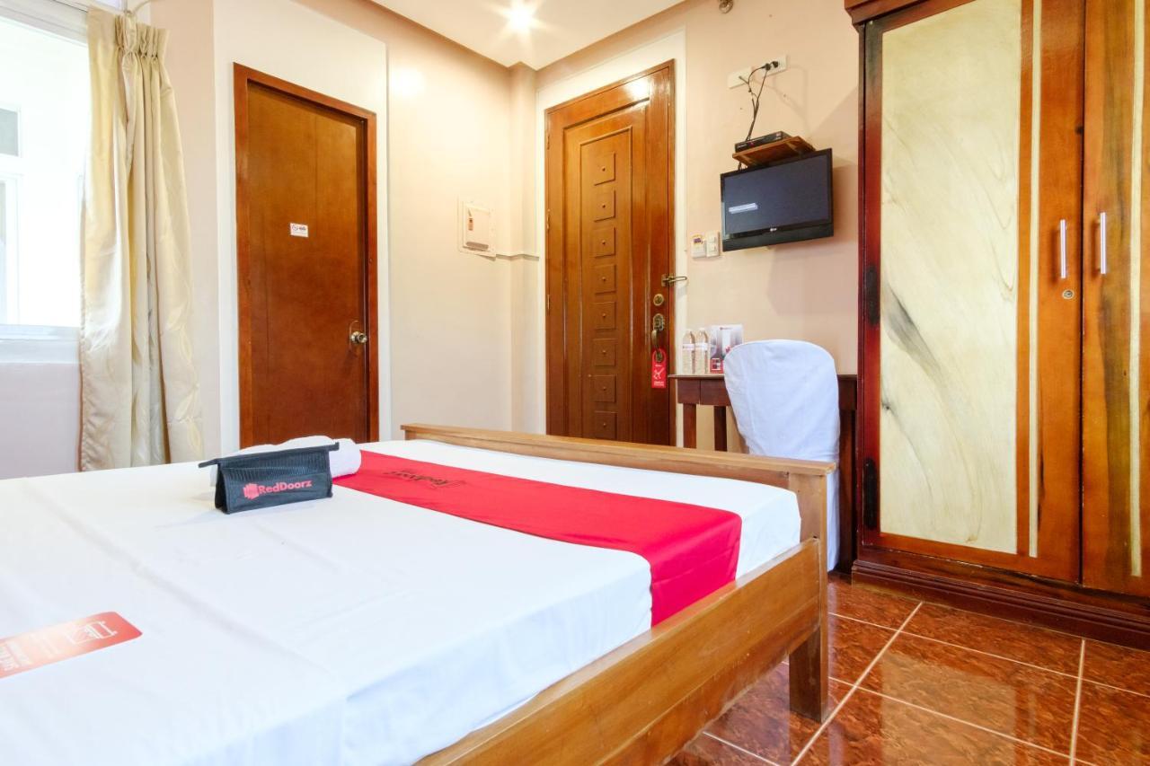 Reddoorz Near Camp Montelibano Hotel Bacolod Exterior photo